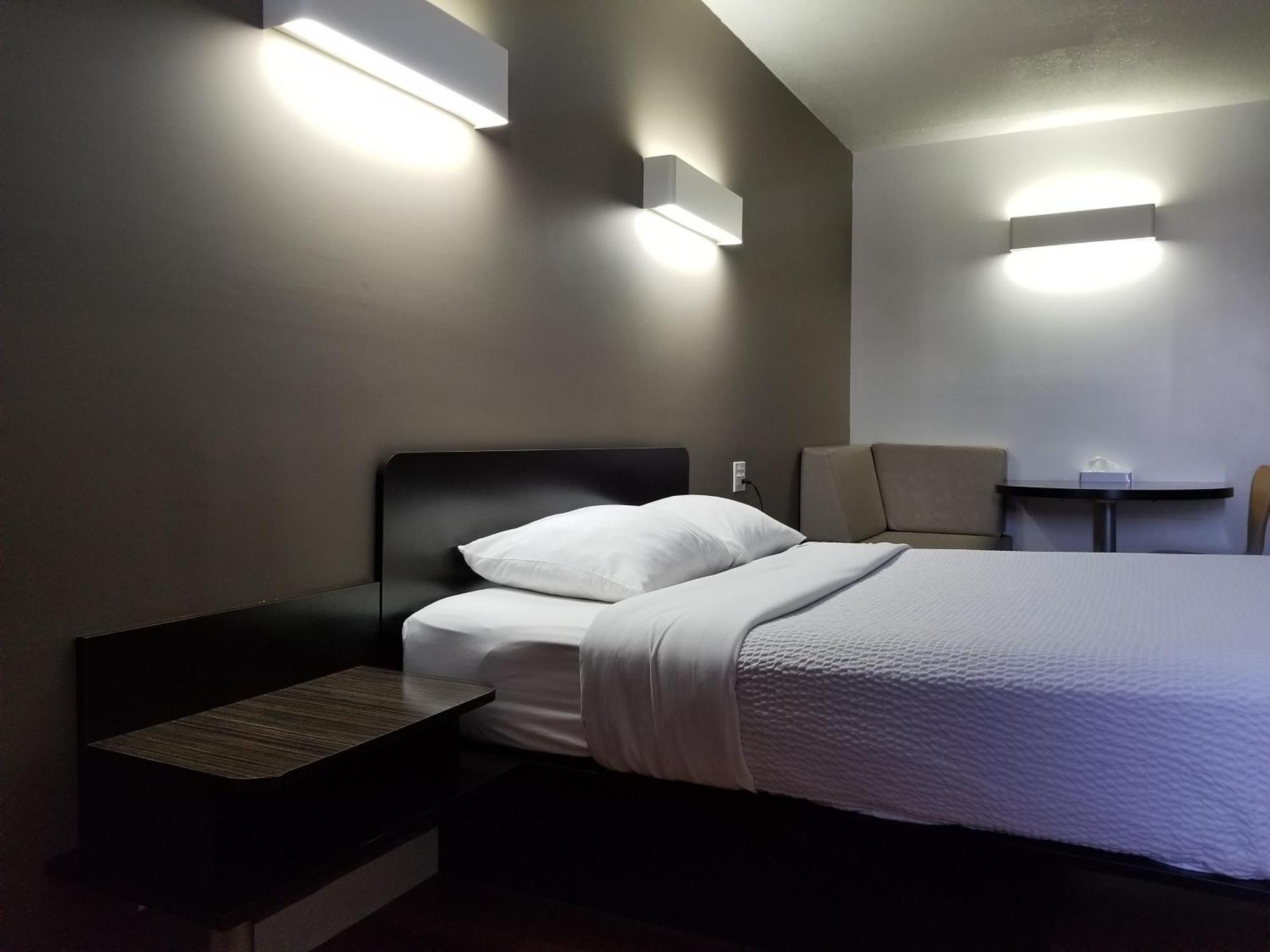 Joys Inn Innisfail, Ab Εξωτερικό φωτογραφία
