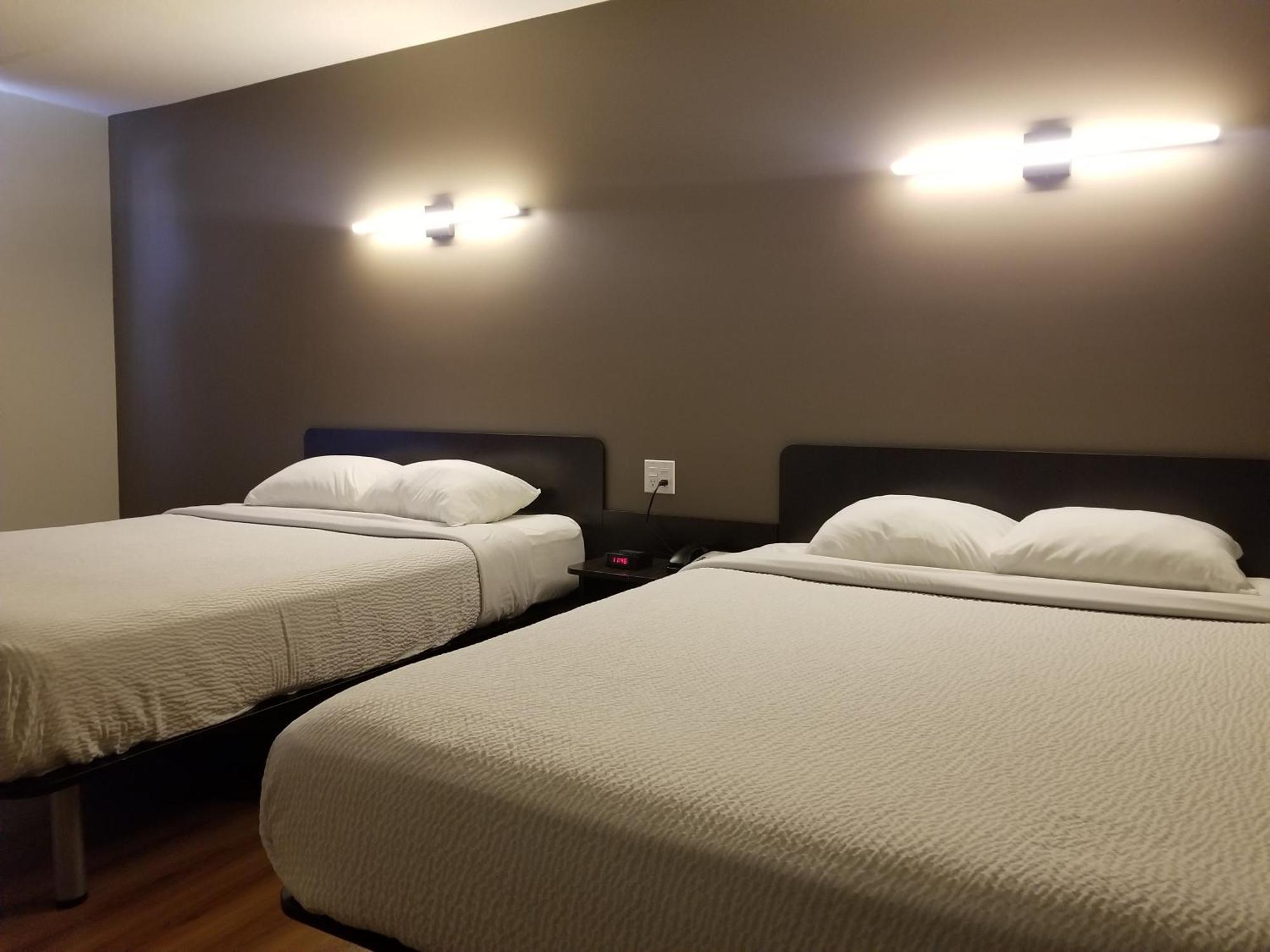 Joys Inn Innisfail, Ab Εξωτερικό φωτογραφία