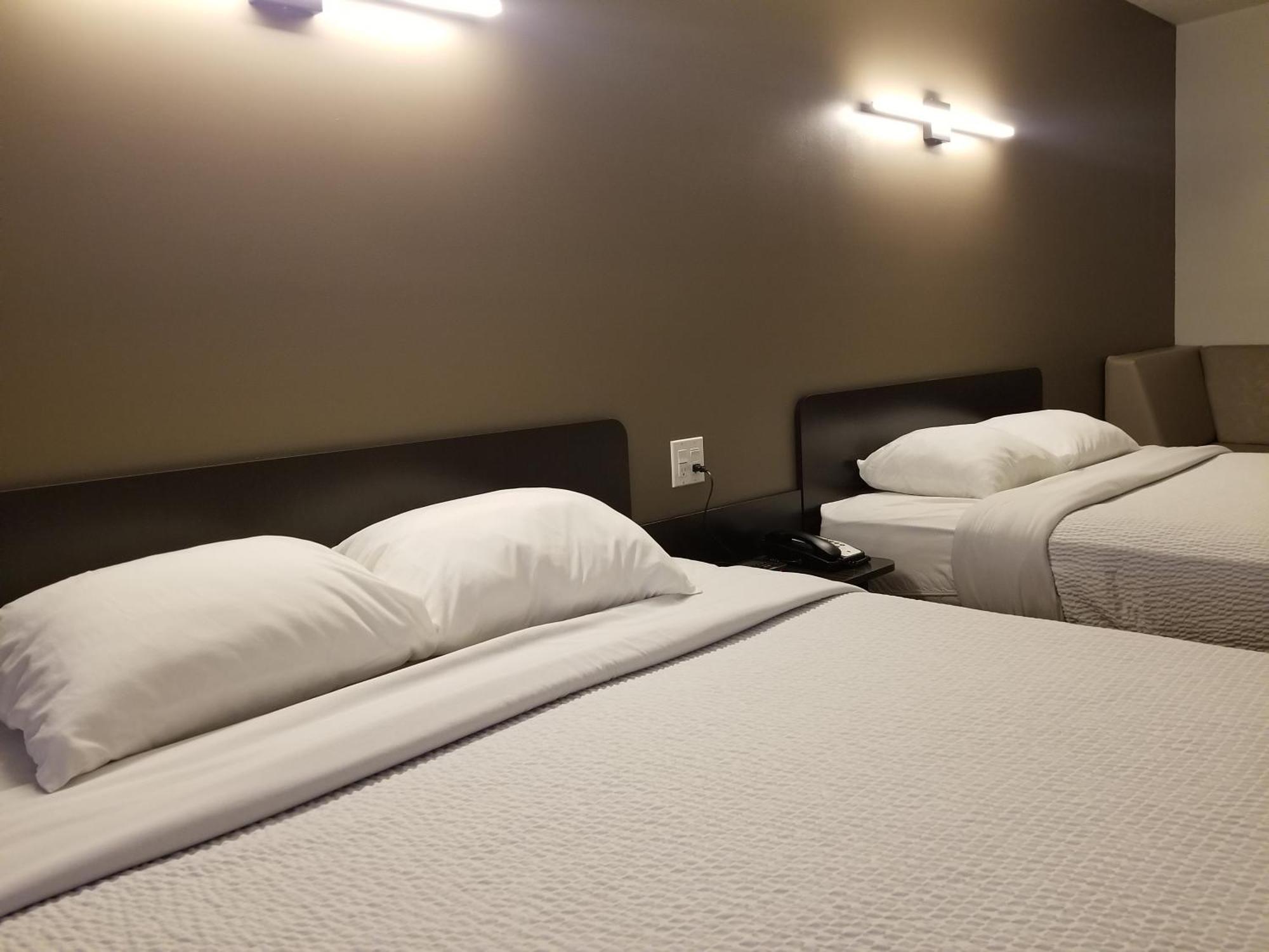 Joys Inn Innisfail, Ab Εξωτερικό φωτογραφία