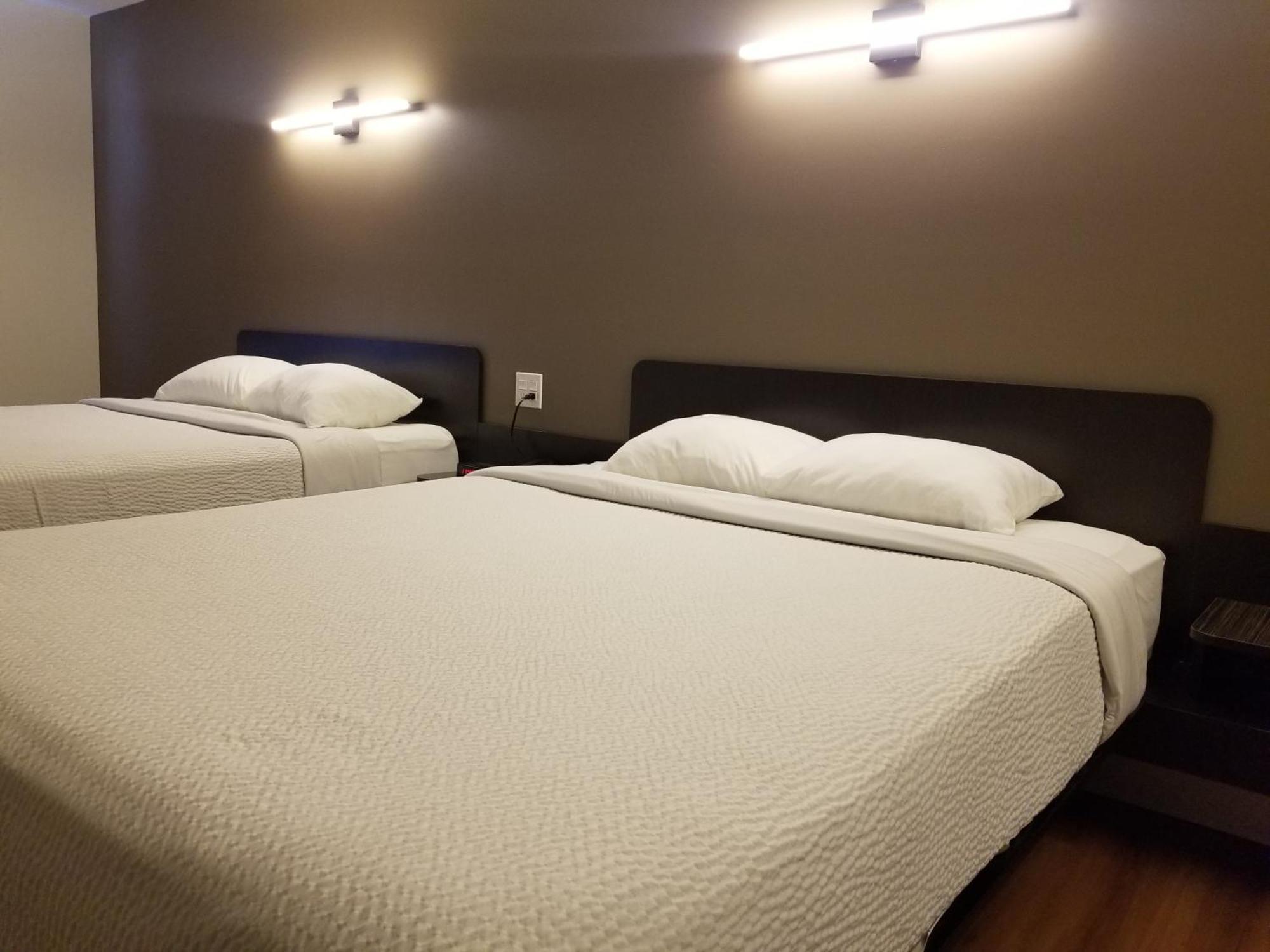 Joys Inn Innisfail, Ab Εξωτερικό φωτογραφία
